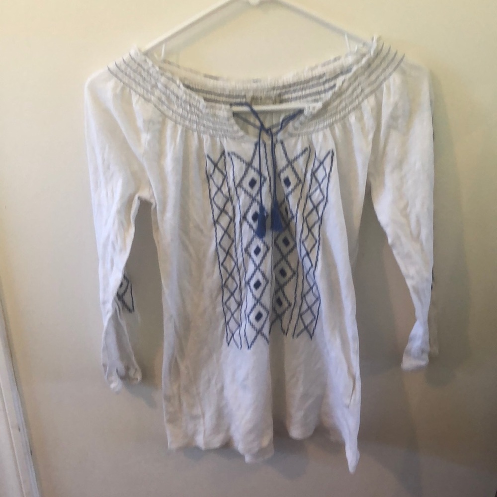 A lucky brand live in love shirt